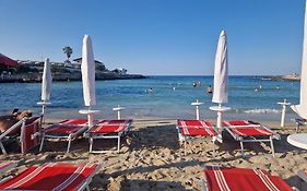 Frontemare Guesthouse By Gessica Holiday
